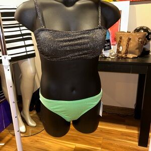 California Waves Black Glitter Bikini Top and Green Bottoms nwt XL
